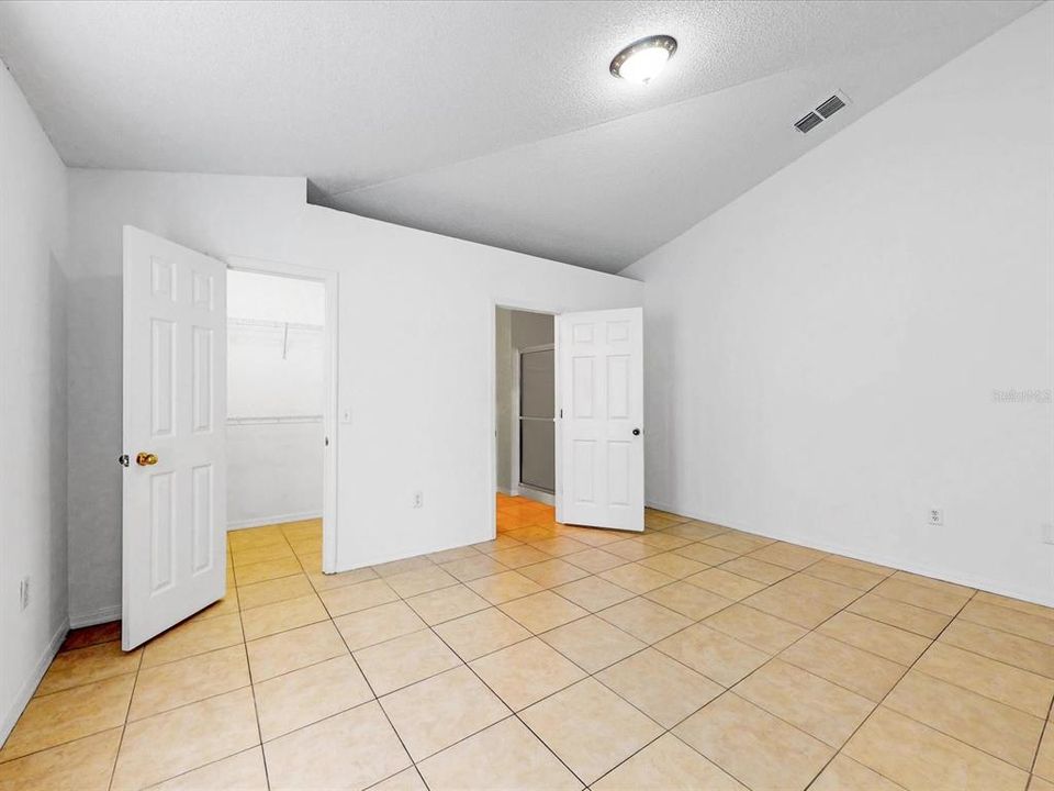 待售: $249,700 (3 贝兹, 2 浴室, 1638 平方英尺)