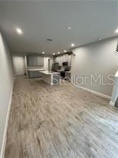 En Renta: $2,350 (3 camas, 2 baños, 1687 Pies cuadrados)