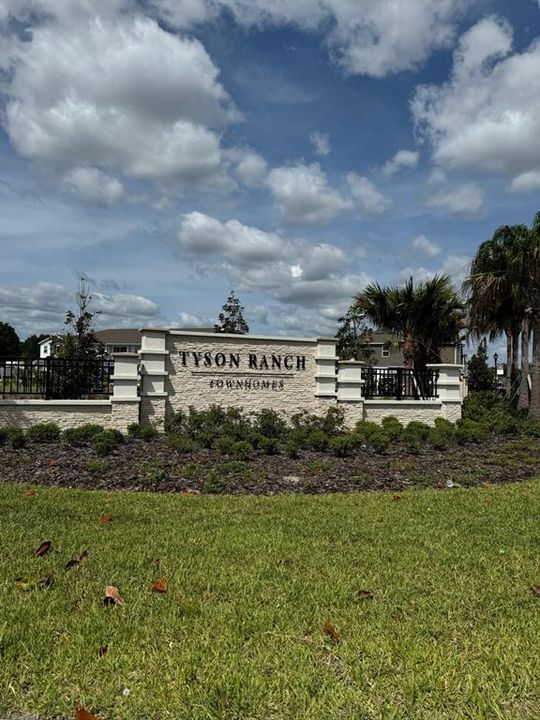 出租: $2,400 (3 贝兹, 2 浴室, 1484 平方英尺)