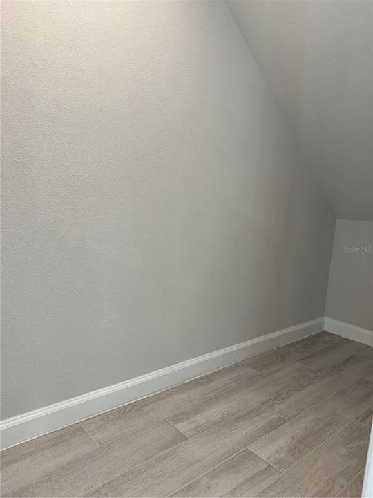 出租: $2,400 (3 贝兹, 2 浴室, 1484 平方英尺)