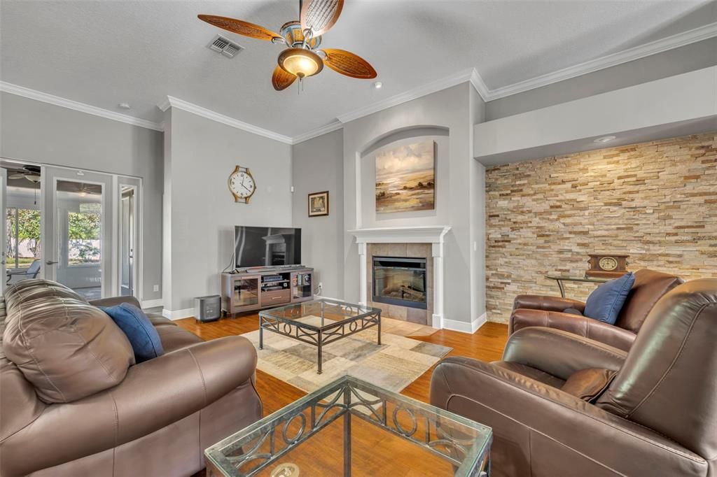 For Sale: $579,000 (3 beds, 3 baths, 3220 Square Feet)