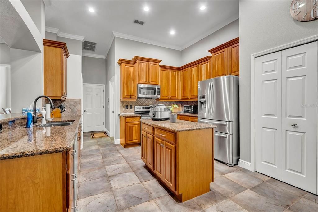 For Sale: $579,000 (3 beds, 3 baths, 3220 Square Feet)