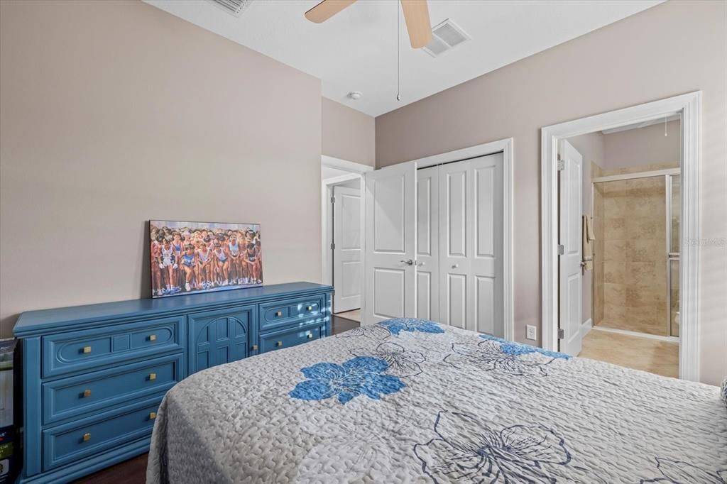 For Sale: $795,000 (3 beds, 3 baths, 2275 Square Feet)