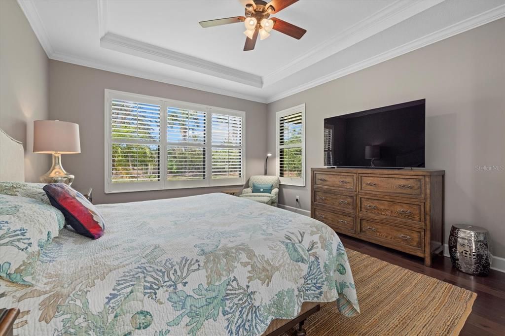 For Sale: $795,000 (3 beds, 3 baths, 2275 Square Feet)