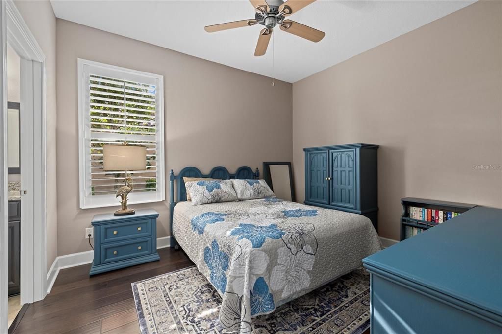 For Sale: $795,000 (3 beds, 3 baths, 2275 Square Feet)