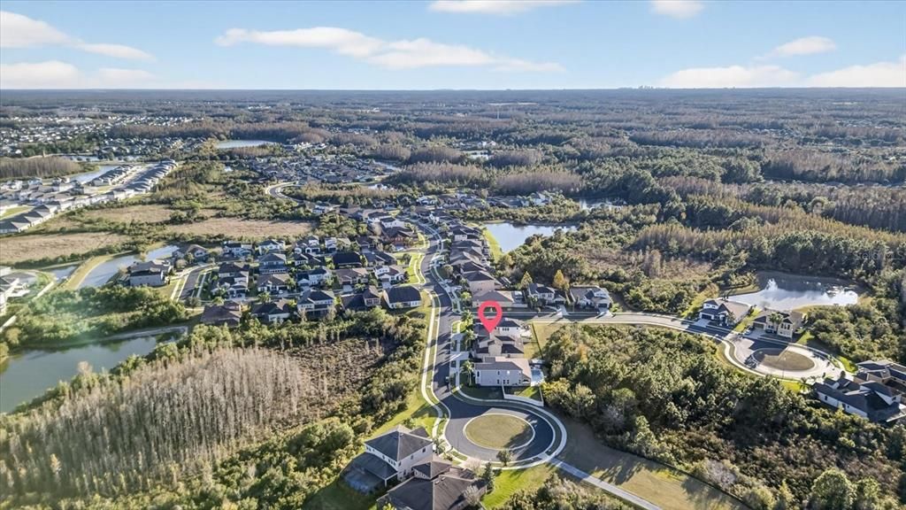 For Sale: $800,000 (5 beds, 4 baths, 4439 Square Feet)