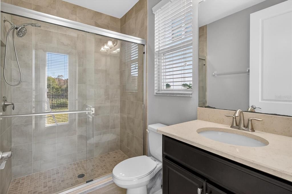 For Sale: $800,000 (5 beds, 4 baths, 4439 Square Feet)