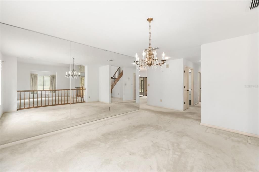 待售: $440,000 (3 贝兹, 3 浴室, 3123 平方英尺)