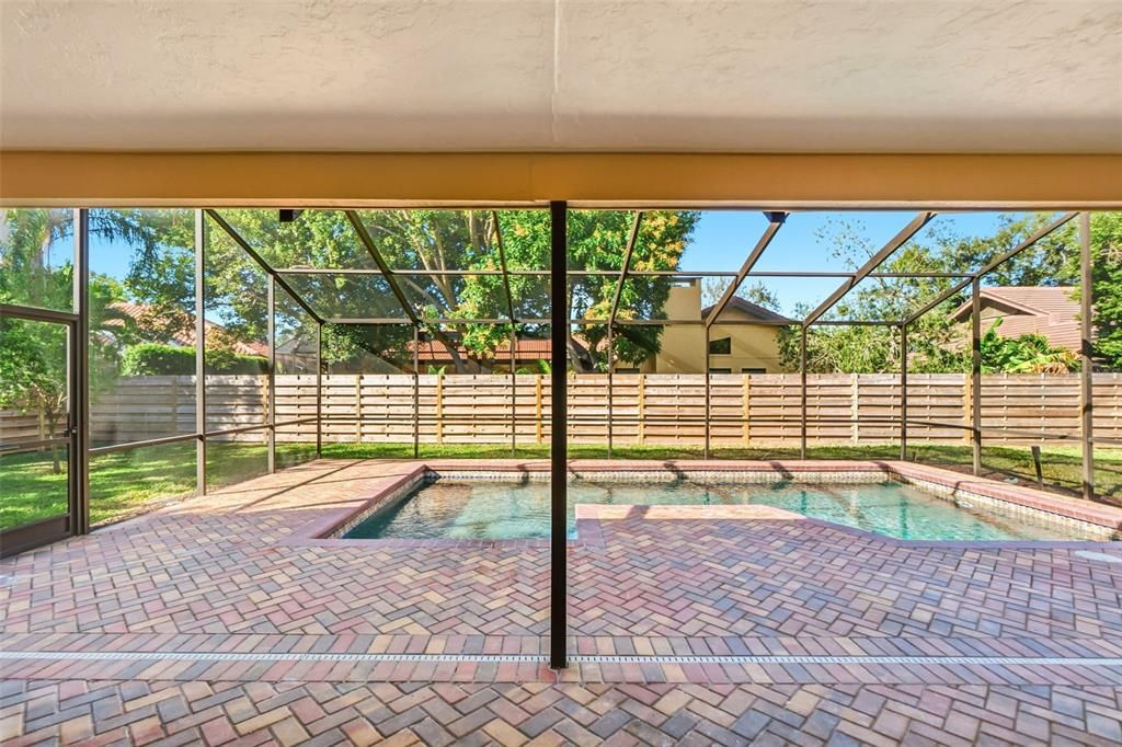 For Sale: $1,195,000 (3 beds, 2 baths, 2558 Square Feet)