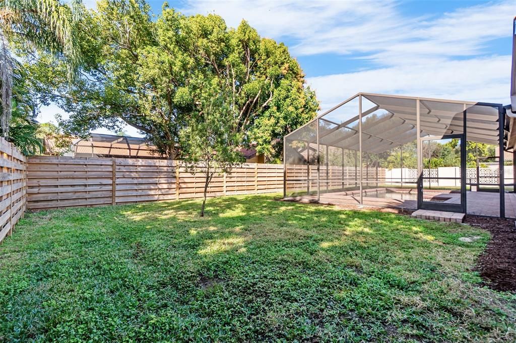 For Sale: $1,195,000 (3 beds, 2 baths, 2558 Square Feet)