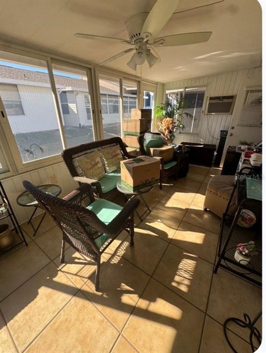 Active With Contract: $135,000 (2 beds, 2 baths, 1073 Square Feet)