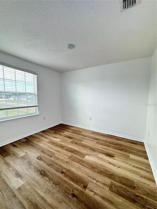 На продажу: $365,990 (5 спален, 3 ванн, 2362 Квадратных фут)