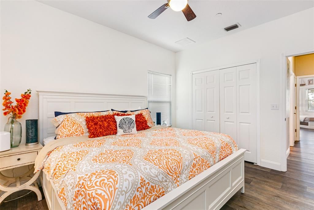 待售: $2,700,000 (4 贝兹, 4 浴室, 4021 平方英尺)