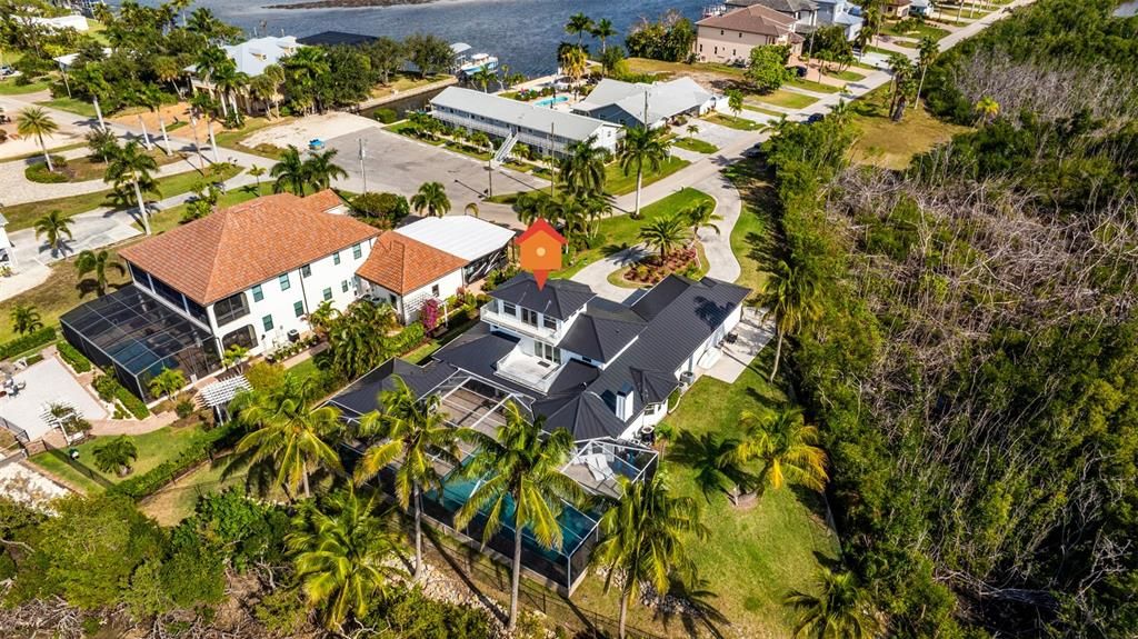 待售: $2,700,000 (4 贝兹, 4 浴室, 4021 平方英尺)