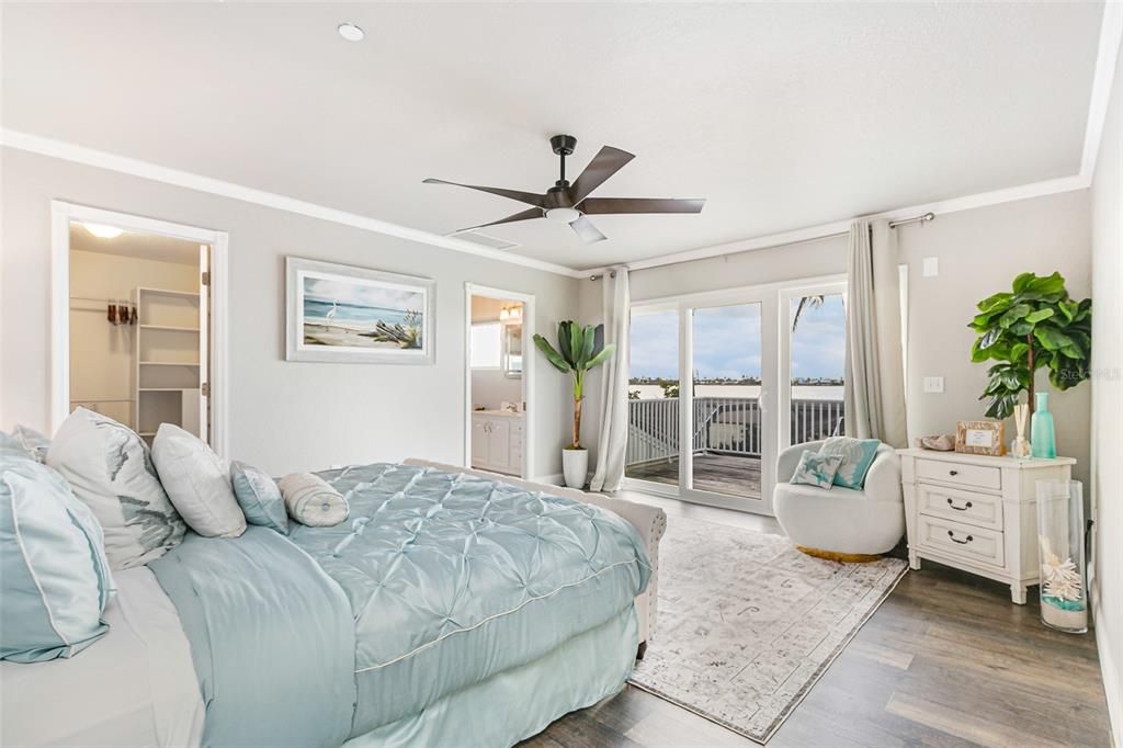 待售: $2,700,000 (4 贝兹, 4 浴室, 4021 平方英尺)