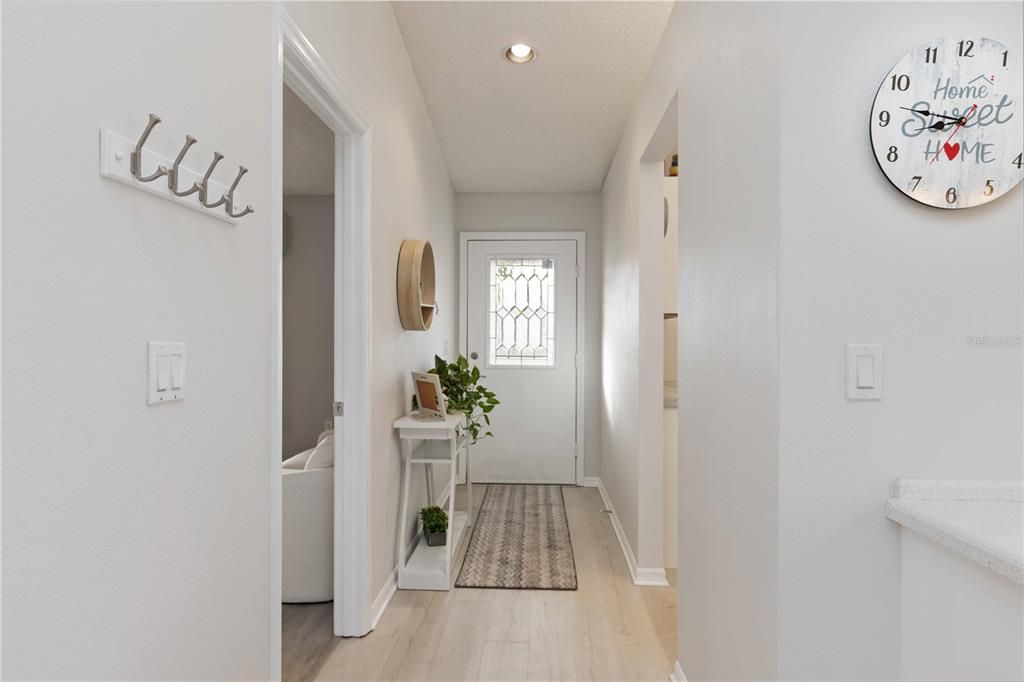 En Venta: $274,995 (2 camas, 2 baños, 1072 Pies cuadrados)