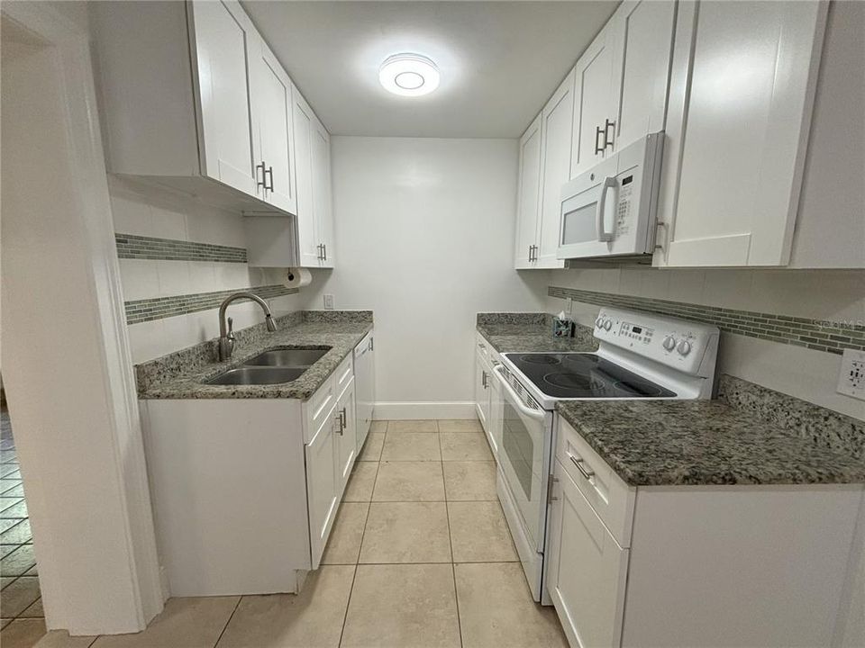 出租: $2,650 (3 贝兹, 2 浴室, 1254 平方英尺)