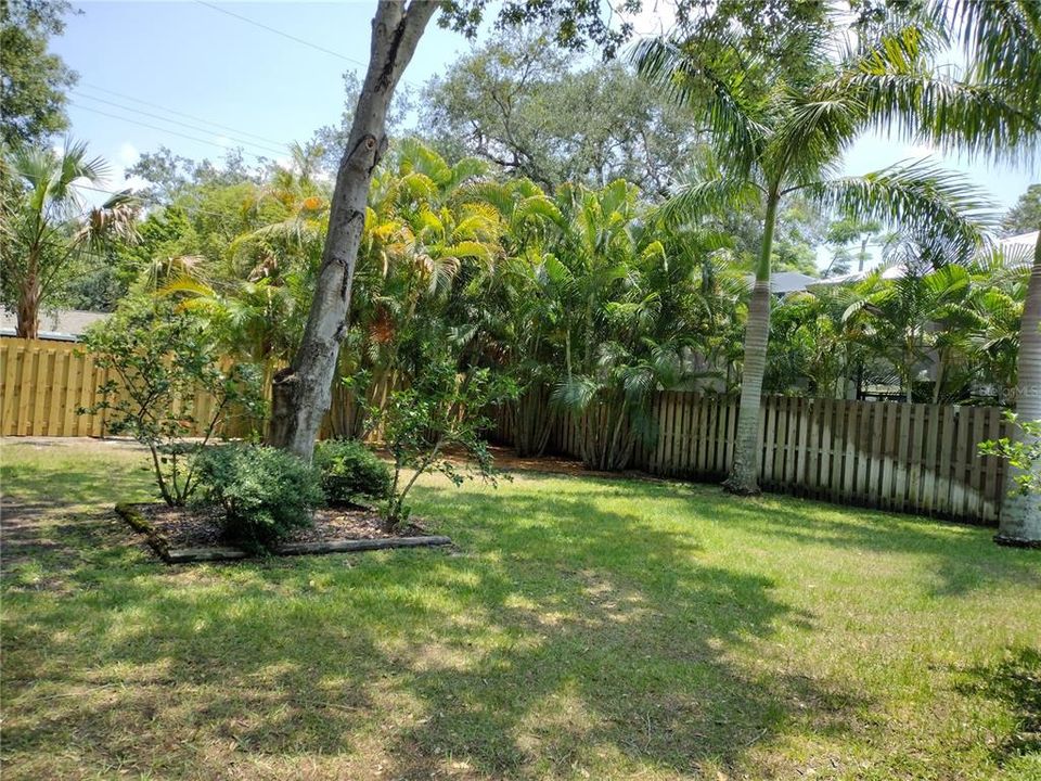 出租: $2,650 (3 贝兹, 2 浴室, 1254 平方英尺)