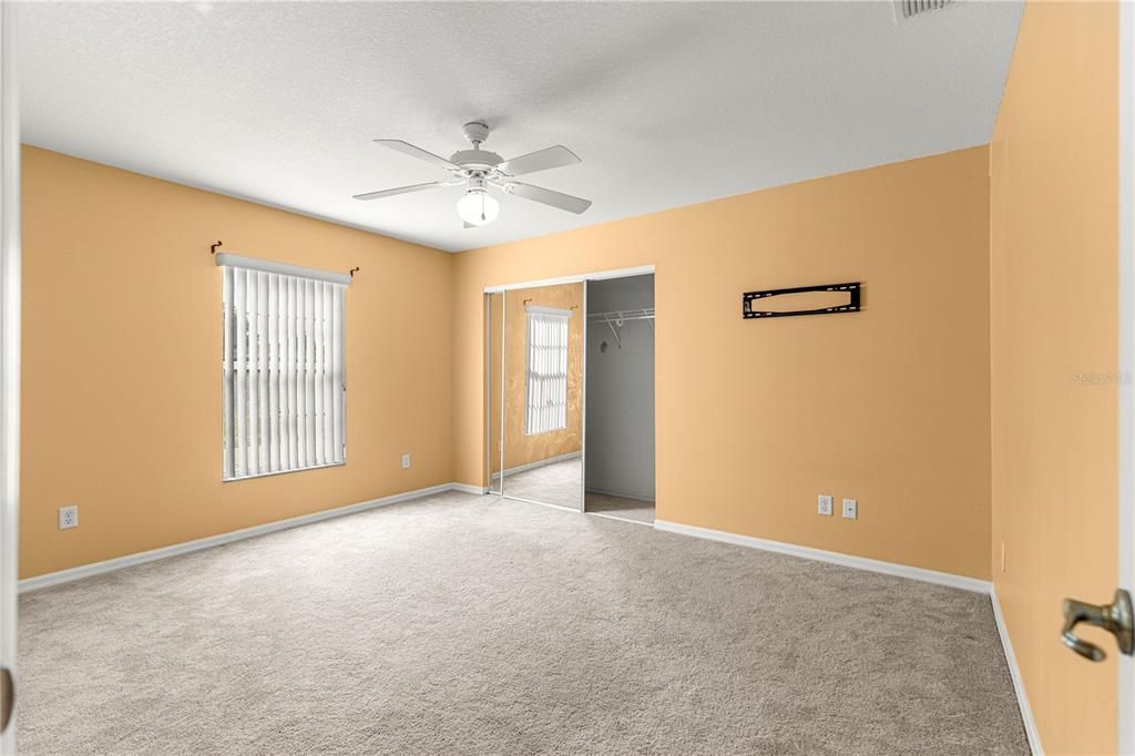 For Sale: $369,000 (3 beds, 2 baths, 2150 Square Feet)