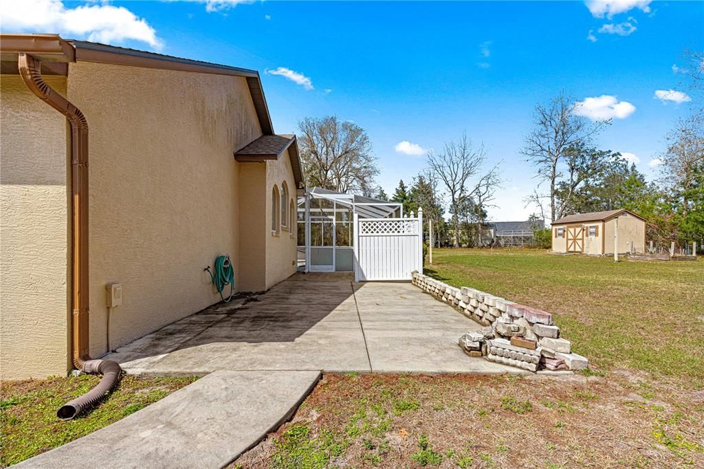 For Sale: $369,000 (3 beds, 2 baths, 2150 Square Feet)