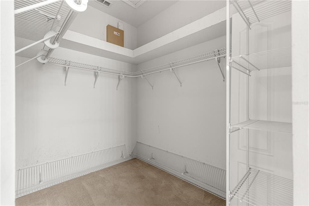 For Sale: $369,000 (3 beds, 2 baths, 2150 Square Feet)