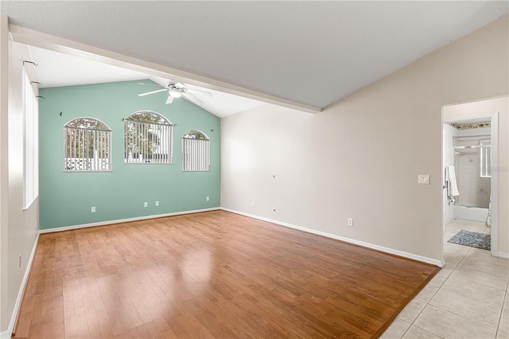 For Sale: $369,000 (3 beds, 2 baths, 2150 Square Feet)