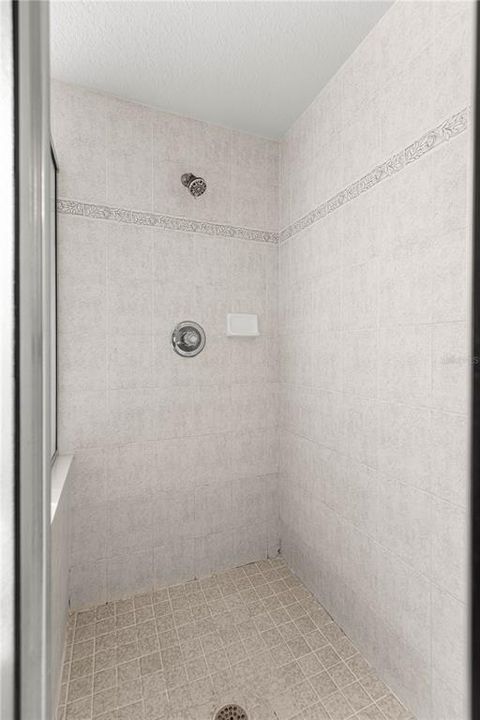 For Sale: $369,000 (3 beds, 2 baths, 2150 Square Feet)