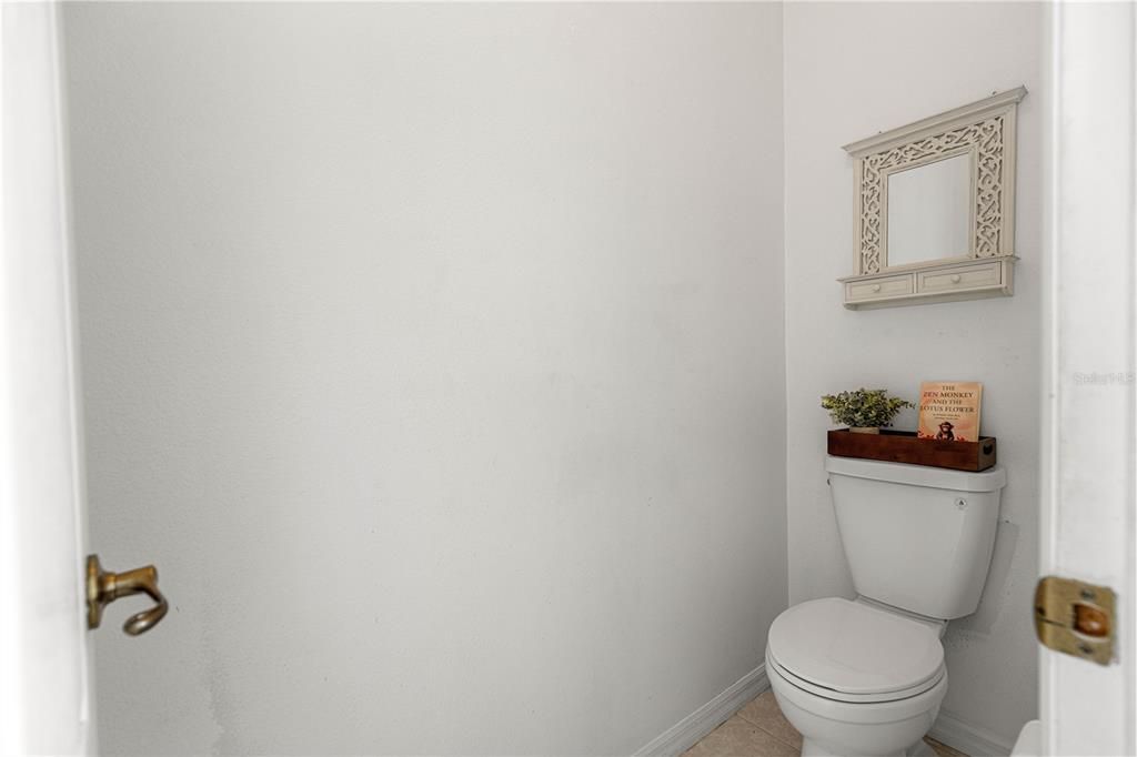 For Sale: $369,000 (3 beds, 2 baths, 2150 Square Feet)