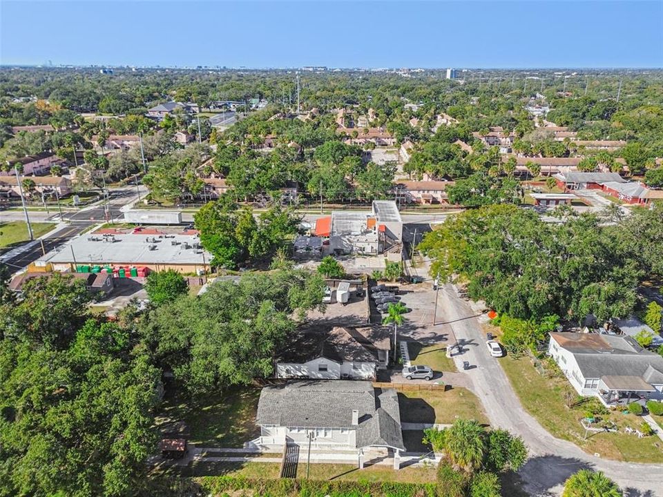 En Venta: $450,000 (3 camas, 2 baños, 1104 Pies cuadrados)