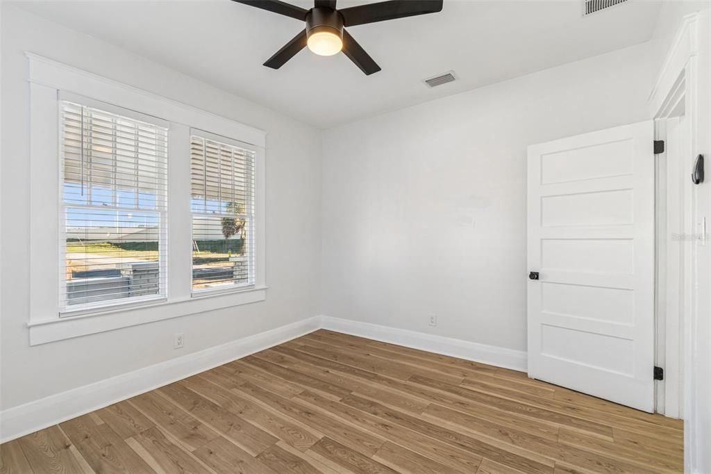 En Venta: $450,000 (3 camas, 2 baños, 1104 Pies cuadrados)