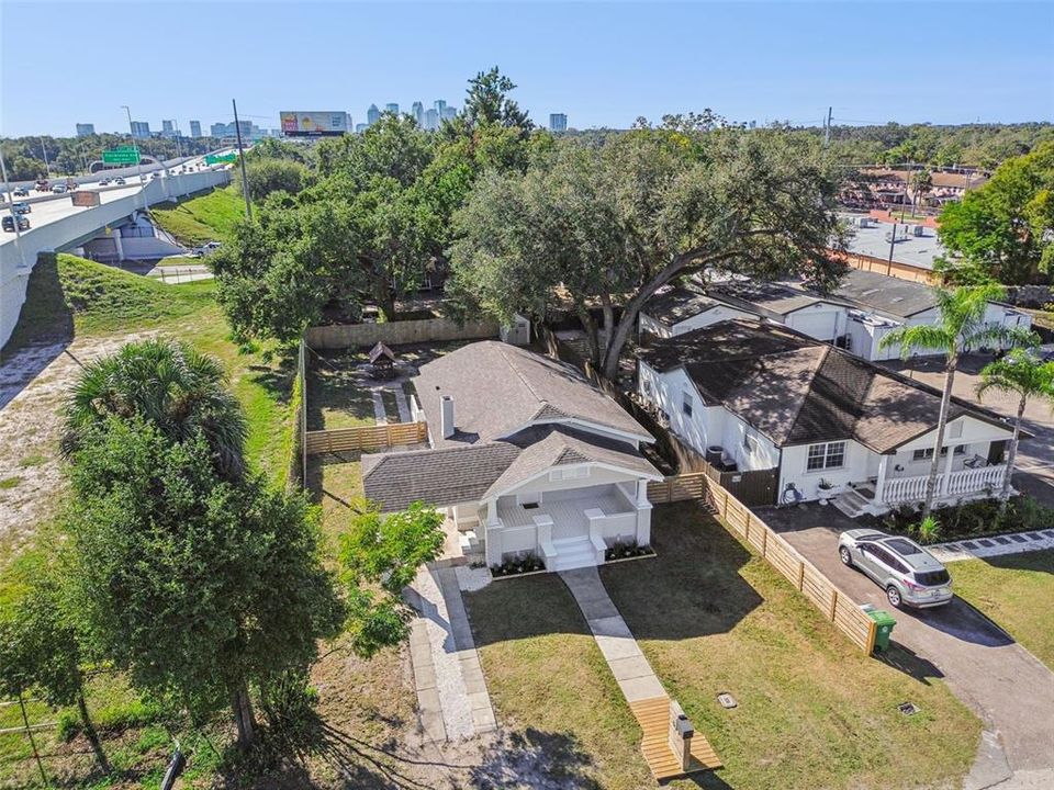 En Venta: $450,000 (3 camas, 2 baños, 1104 Pies cuadrados)