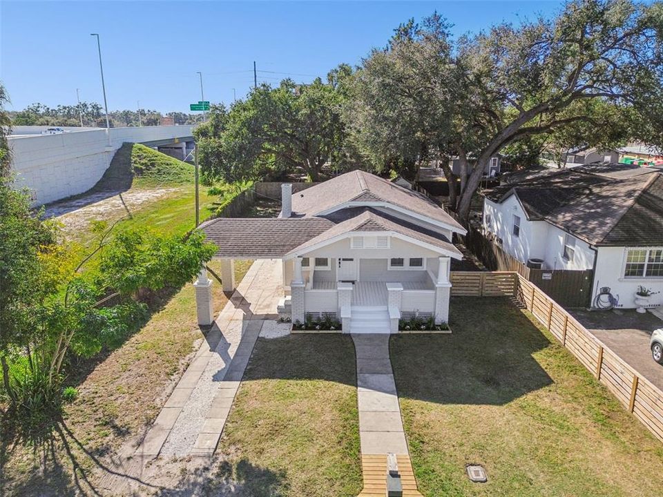 En Venta: $450,000 (3 camas, 2 baños, 1104 Pies cuadrados)