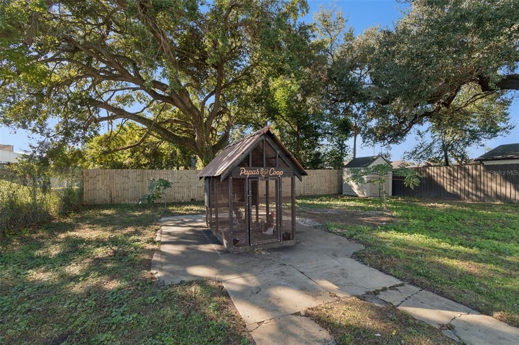 En Venta: $450,000 (3 camas, 2 baños, 1104 Pies cuadrados)