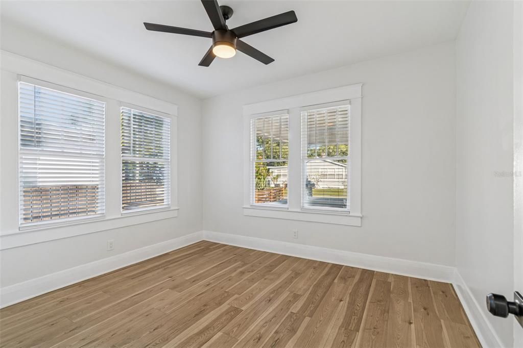 En Venta: $450,000 (3 camas, 2 baños, 1104 Pies cuadrados)