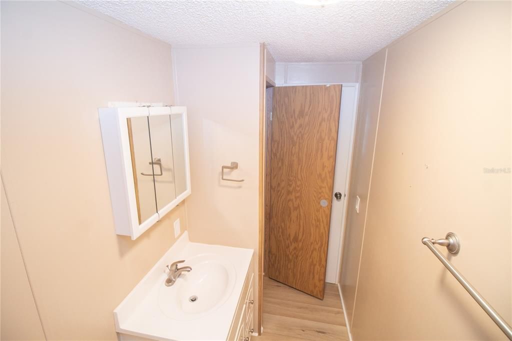 For Sale: $225,000 (3 beds, 2 baths, 1620 Square Feet)