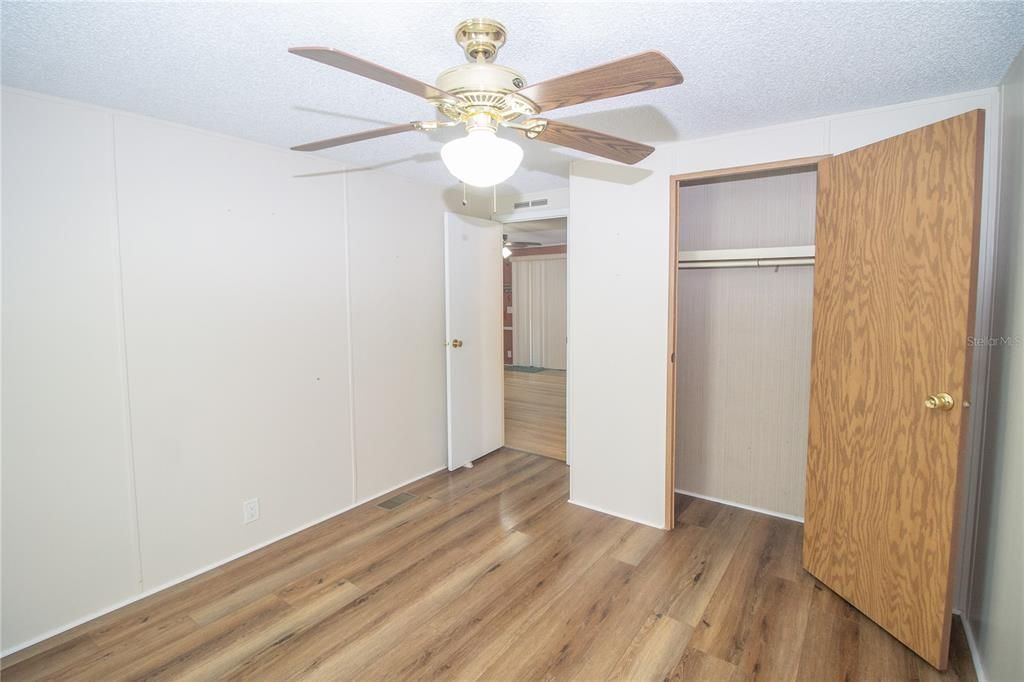 For Sale: $225,000 (3 beds, 2 baths, 1620 Square Feet)