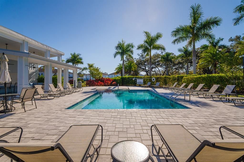 待售: $395,000 (3 贝兹, 2 浴室, 1910 平方英尺)