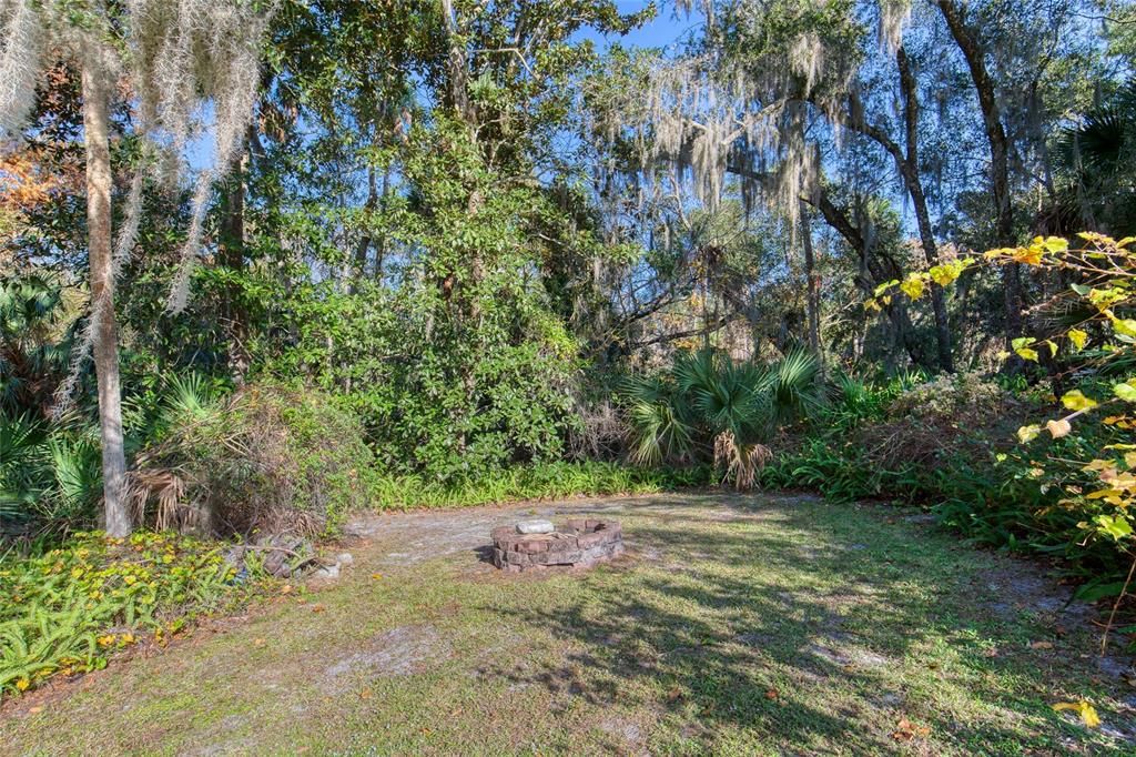 For Sale: $649,999 (4 beds, 2 baths, 2803 Square Feet)