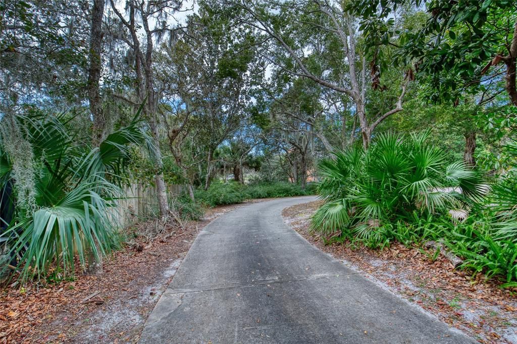 For Sale: $649,999 (4 beds, 2 baths, 2803 Square Feet)