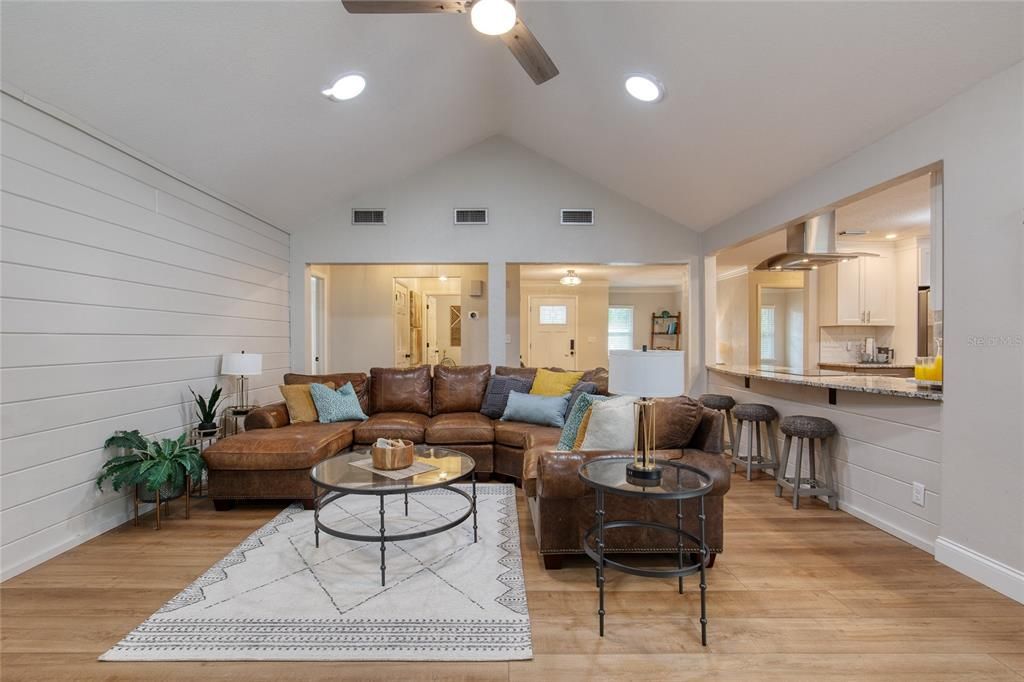 For Sale: $649,999 (4 beds, 2 baths, 2803 Square Feet)