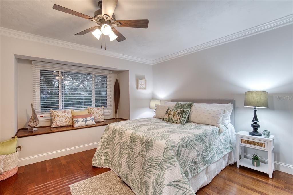 For Sale: $649,999 (4 beds, 2 baths, 2803 Square Feet)