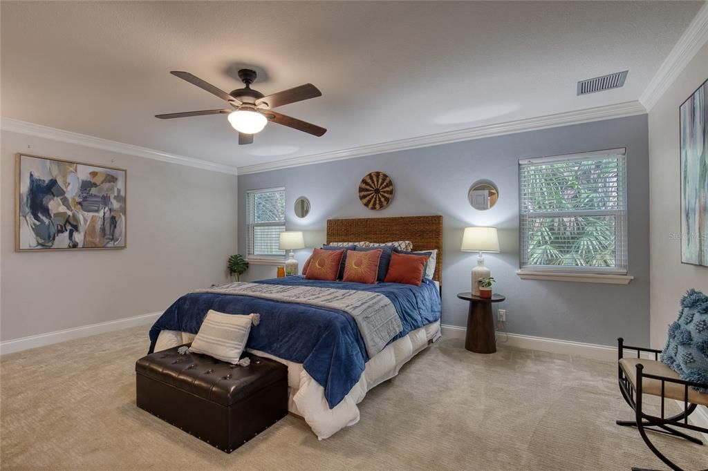 For Sale: $649,999 (4 beds, 2 baths, 2803 Square Feet)