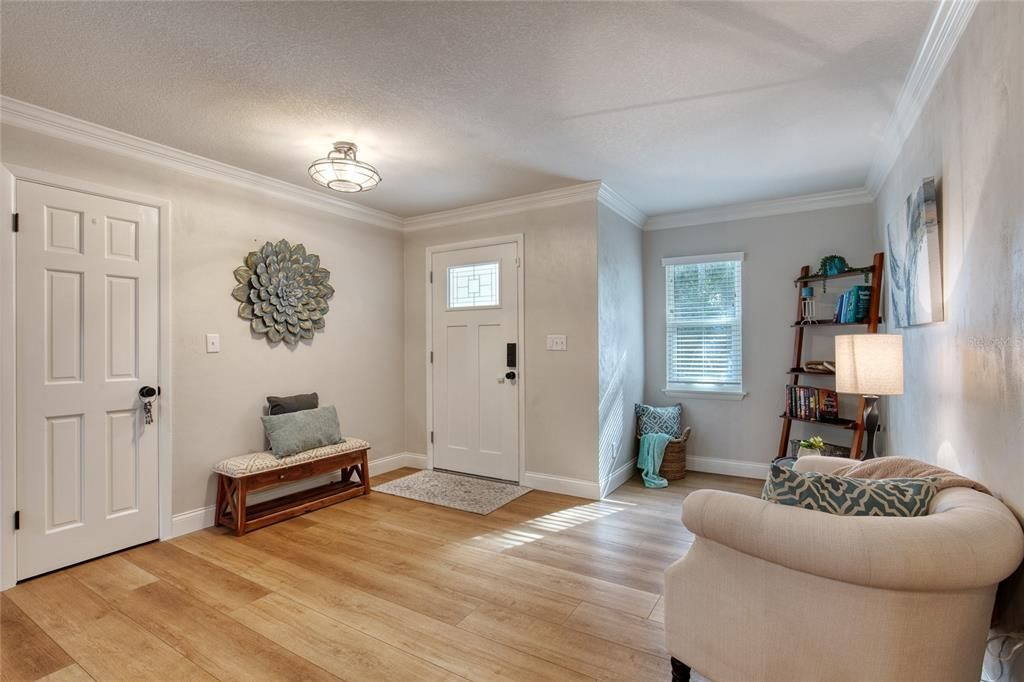 For Sale: $649,999 (4 beds, 2 baths, 2803 Square Feet)