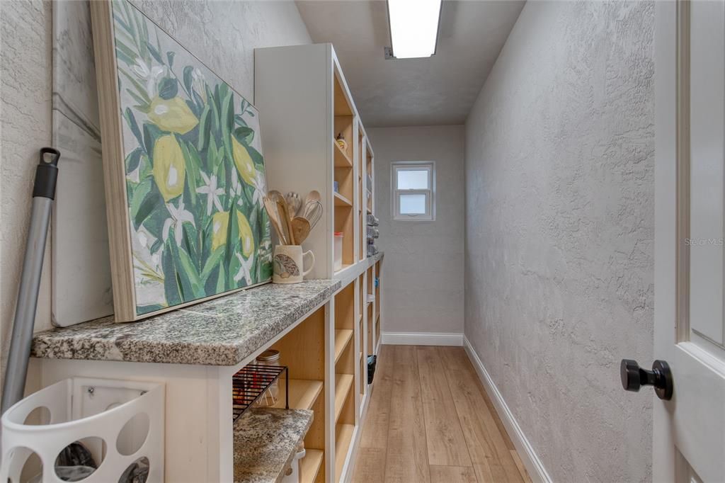 For Sale: $649,999 (4 beds, 2 baths, 2803 Square Feet)