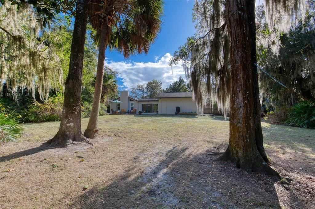 For Sale: $649,999 (4 beds, 2 baths, 2803 Square Feet)