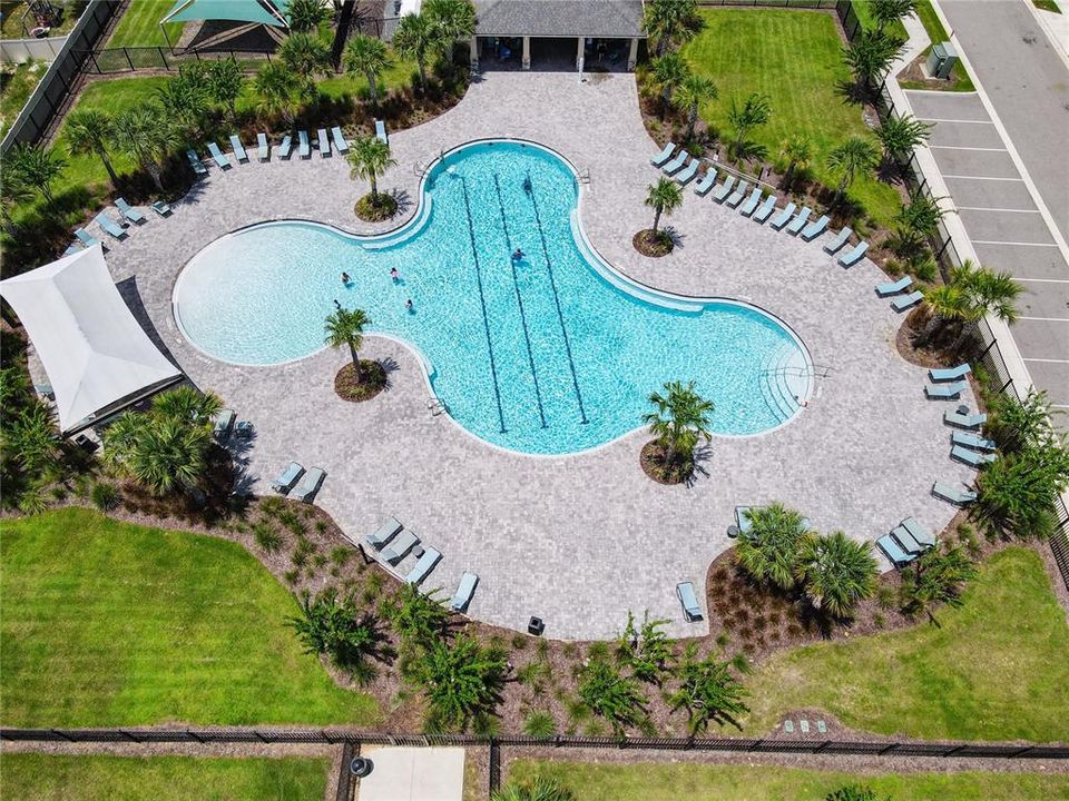 For Rent: $2,190 (3 beds, 2 baths, 1521 Square Feet)