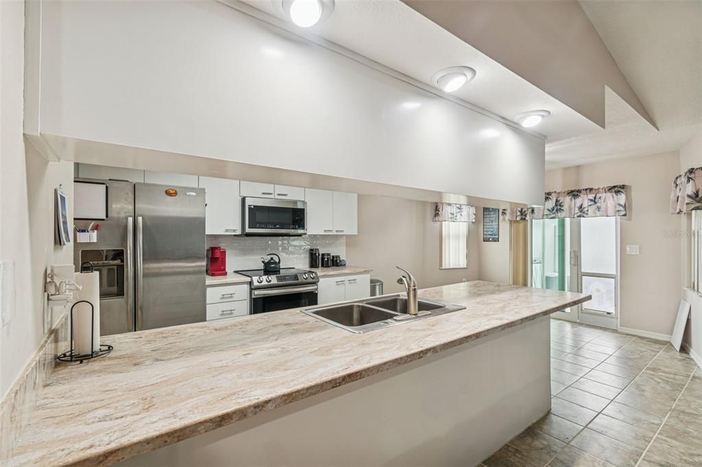 For Sale: $409,000 (3 beds, 2 baths, 1880 Square Feet)