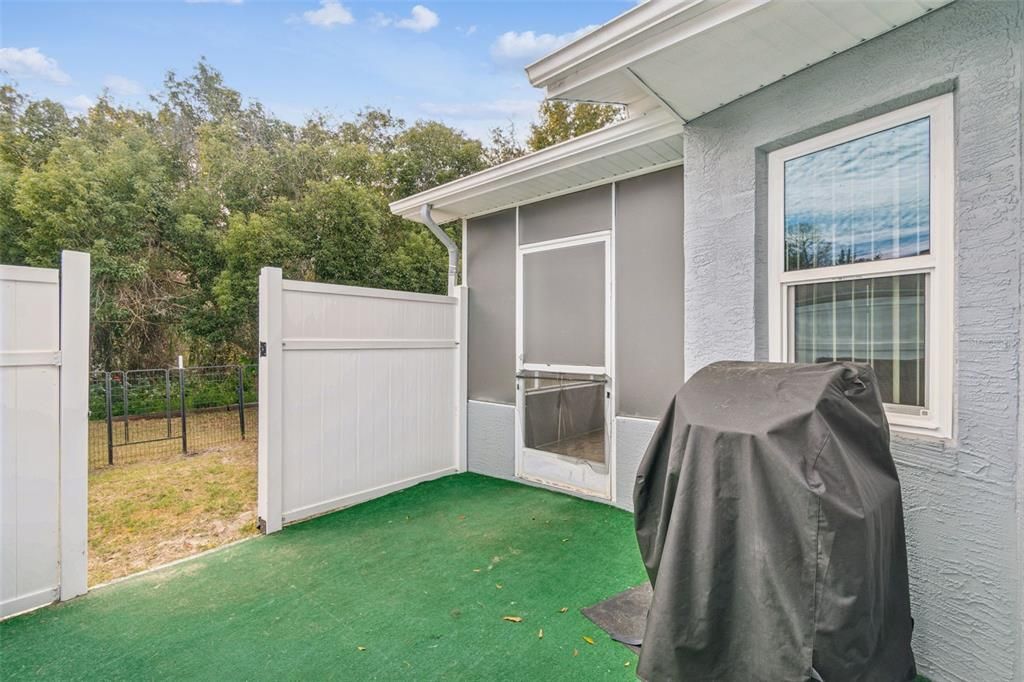 For Sale: $409,000 (3 beds, 2 baths, 1880 Square Feet)