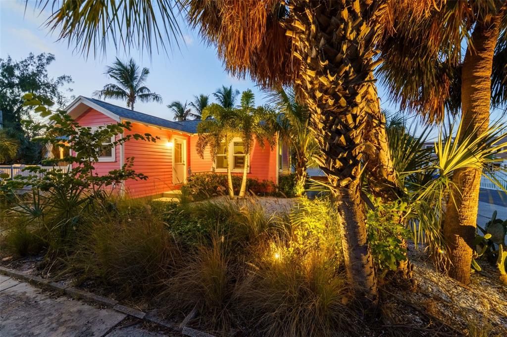 En Venta: $995,000 (1 camas, 1 baños, 698 Pies cuadrados)