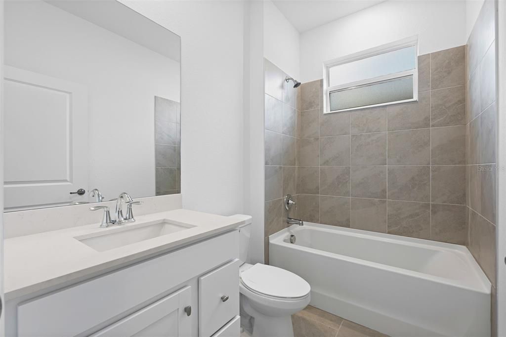 For Sale: $475,000 (5 beds, 3 baths, 3231 Square Feet)